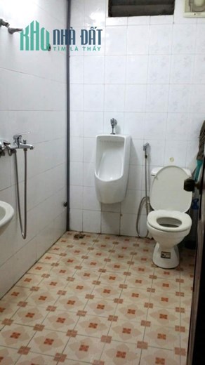 Chính chủ cho thuê mặt bằng kinh doanh nhà nguyên căn 5 tầng và 1 tầng thượng đã lợp tôn
