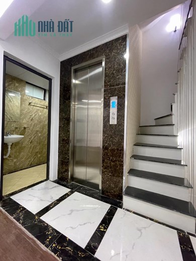 💥Thang máy, Nhà mới Yên Hòa, Cầu Giấy 45m 6T, ngõ to 3 gác tránh, hơn 8 tỷ💥