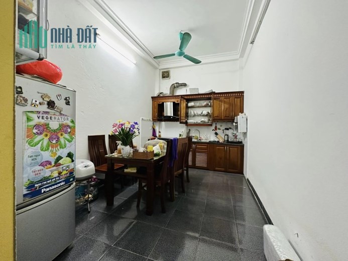 Bán nhà Quan Nhân 40m x 4T  MT 3.4m giá 5.3 tỷ