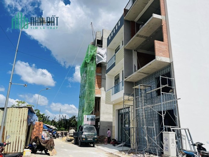 ĐẤT FULL THỔ - KHU VIP ĐƯỜNG 10M AN PHÚ ĐÔNG Q12 - 53M2, NỞ HẬU - CHỦ TẶNG GPXD 5 TẦNG - NGAY