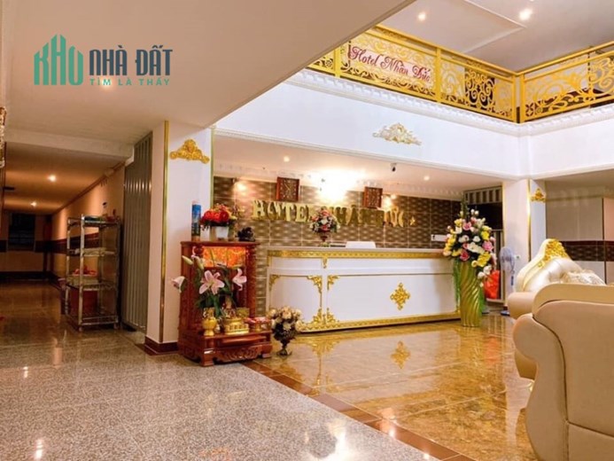 BÁN KHÁCH SẠN NGUYỄN VĂN QUÁ, GẦN TRƯỜNG CHINH (28X35M) 2 HẦM 9 LẦU SƯU TẦM 112 PHÒNG