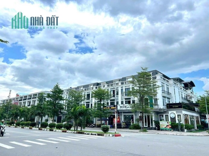 Bán LK Hud sơn tây 75m2, DTXD 172,5 m2 giá 3,56 tỷ, pháp lý chuẩn, vị trí trung tâm, đã có sổ