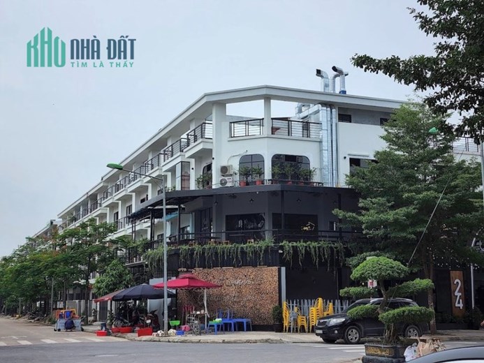 Bán LK Hud sơn tây 75m2, DTXD 172,5 m2 giá 3,56 tỷ, pháp lý chuẩn, vị trí trung tâm, đã có sổ