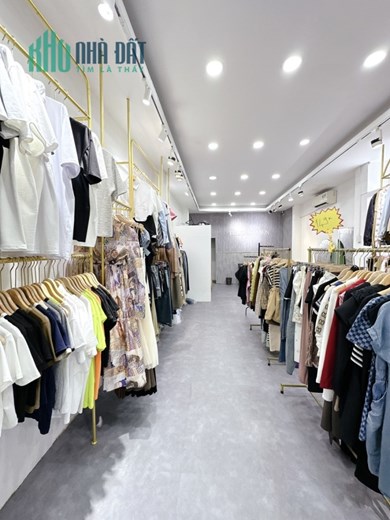 SANG NHƯỢNG SHOP MẶT TIỀN PHAN THANH ĐƯỜNG CHUYÊN VỀ THỜI TRANG QUẦN ÁO