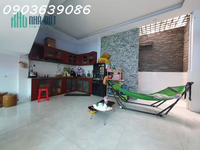 Hẻm xe hơi quay đầu, sát bên Gò Vấp. Nhà 50m2 giá có 3ty150 ,Đông Hưng Thuận -Q12