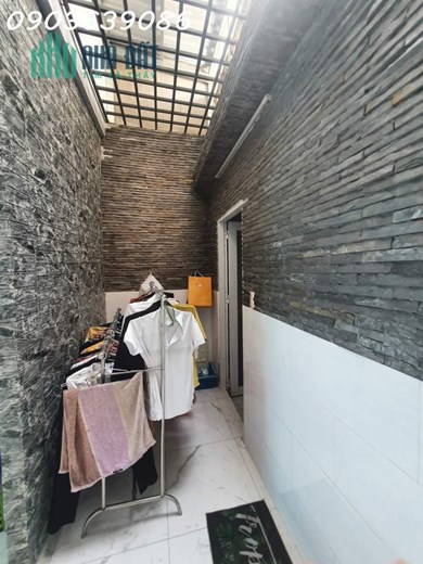 Hẻm xe hơi quay đầu, sát bên Gò Vấp. Nhà 50m2 giá có 3ty150 ,Đông Hưng Thuận -Q12