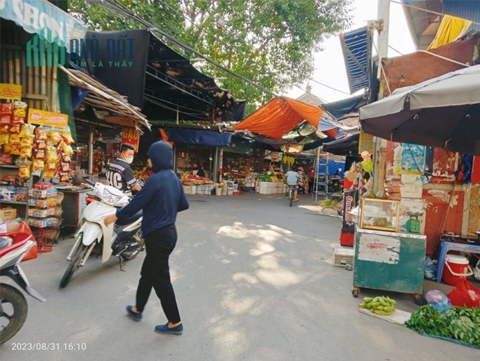 BÁN ĐẤT GẤP LÔ GÓC HAI MẶT THOÁNG 50M YÊN NGHĨA NHỈNH 2 TỶ BÁN GẤP TRONG 1 TUẦN GIÁ NÀO CŨNG BÁN.