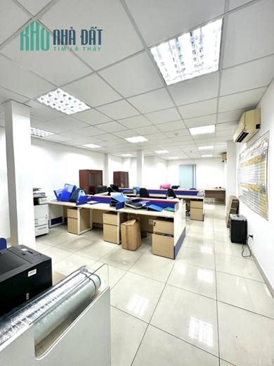Cho thuê nhà MTKD đường Phan Đăng Lưu, 8x20m, 160tr/th, 4 lầu đẹp