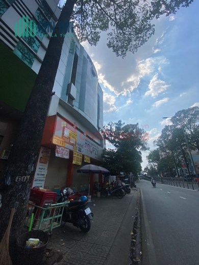 🔥CHO THUÊ NHÀ MT ĐƯỜNG 3/2, 10x9m, 4 lầu, 25 tr/th