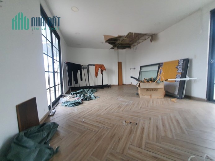 🔥NHÀ GÓC 2MT ĐƯỜNG HUỲNH VĂN BÁNH, 5,3x13m, 3 lầu, 40 tr/th