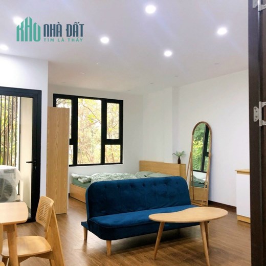Bán nhà Tôn Đức Thắng 38m2 4 tầng, mt4.8m, gần phố, 2 thoáng, oto, 4.4 tỷ