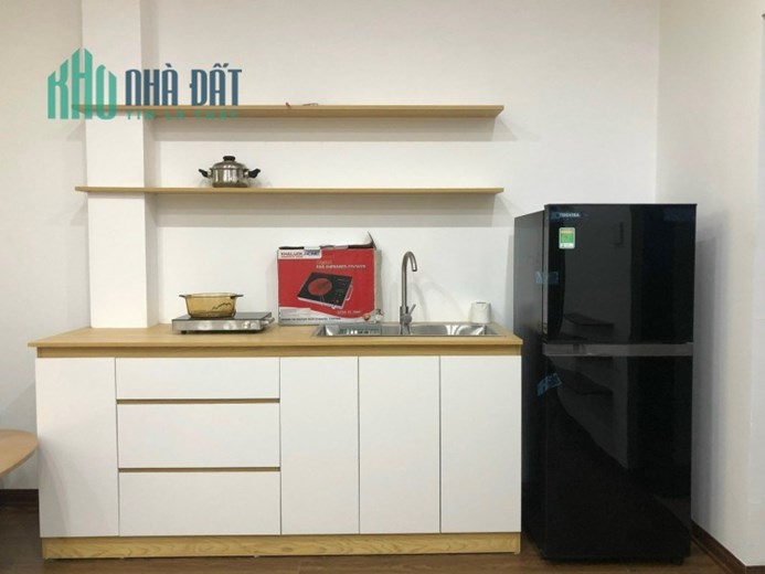 Bán nhà Tôn Đức Thắng 38m2 4 tầng, mt4.8m, gần phố, 2 thoáng, oto, 4.4 tỷ
