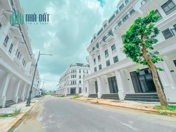 Bán nhà phân lô KĐT Hoàng Văn Thụ, 108m2, 5 tầng, Mt 5m, ô tô vỉa hè giá 14,x tỷ