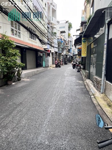 Bán nhà Phú Nhuận đường 8m, gần Phan Xích Long, 9.5x5.7m, 4 tầng, giá 10.x tỷ