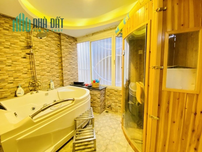 Bán nhà riêng phố Giáp Nhất 35m 5 tầng 1 tum mặt tiền thoáng ngõ thông gần ô tô nhỉnh 4 tỷ lh