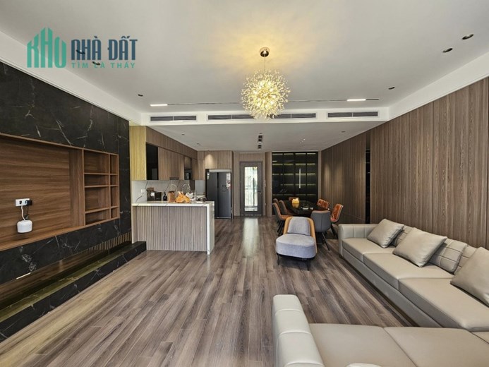 Nhà đẹp Nguyễn Văn Cừ, 75m x 7 tầng, MT 6m, full nội thất, thang máy, kinh doanh, 15 tỷ 6