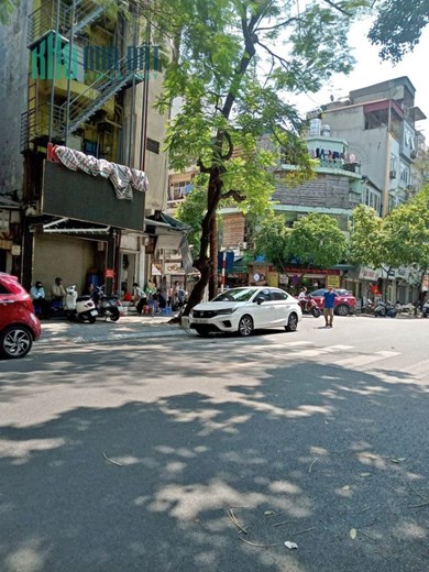[ HIẾM ] BÁN NHÀ 2 MẶT PHỐ TRẦN NHÂN TÔNG SÁT PHỐ HUẾ 140M2, MẶT TIỀN 20M.