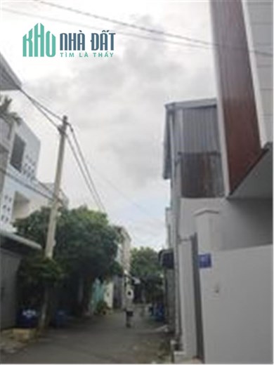 Nhà mới ở ngay khu phân lô Linh Xuân 52m công nhận  4m x 13 m giá rẻ
