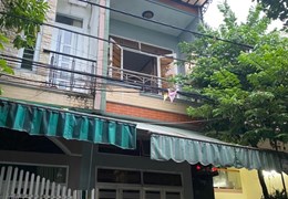 ♪Nhà Cù Chính Lan, đường nhựa có lề, 40m2 2 tầng, 2.63 tỷ
