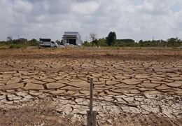 ĐẤT ĐẸP – GIÁ TỐT Chính Chủ Cần Bán Lô Đất nằm trên tuyến đường lộ Đông Tây (lộ nhựa 7m) - Cà Mau