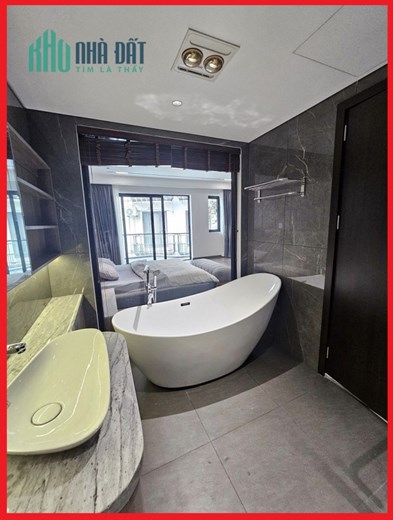 Nguyễn Văn Cừ-Gia thuỵ-Long Biên- GARA2 otoDT81mx7 thang máy