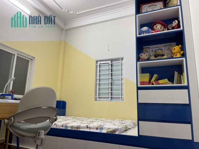 Cần bán nhà phố Xuân La Ôtô KD 58m 5Tg MT 6m hơn 7 tỷ LHCC.