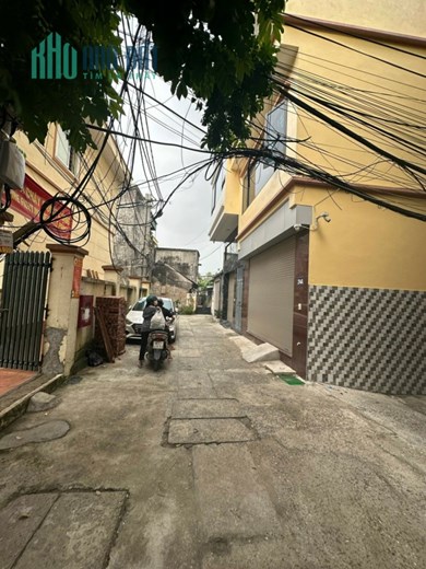 Cần bán nhà phố Xuân La Ôtô KD 58m 5Tg MT 6m hơn 7 tỷ LHCC.