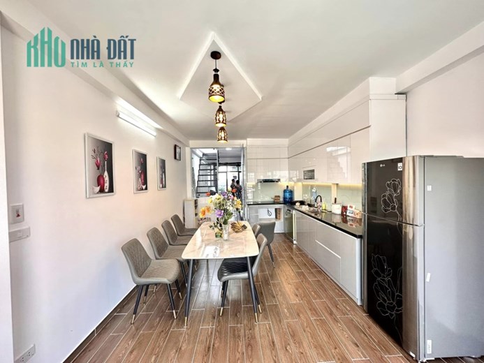 Siêu VIP Hai Bà Trưng Mặt phố Minh khai 66/80m 7 tầng thang máy 2 mặt tiền ô tô KD vô địch
