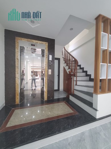 Bán nhà phố Thụy Khuê,Văn Cao,Tây Hồ 45 m2 x 7 t mới tinh cách phố 10m giá 8,8 tỷ