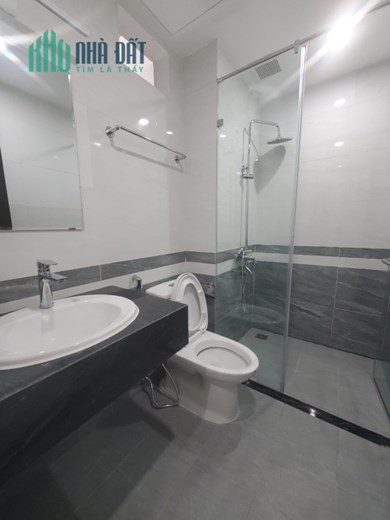 Bán nhà phố Thụy Khuê,Văn Cao,Tây Hồ 45 m2 x 7 t mới tinh cách phố 10m giá 8,8 tỷ