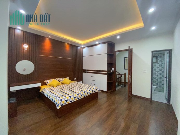 Nhà đẹp tại Chiến Thắng La Khê cần chủ mới.