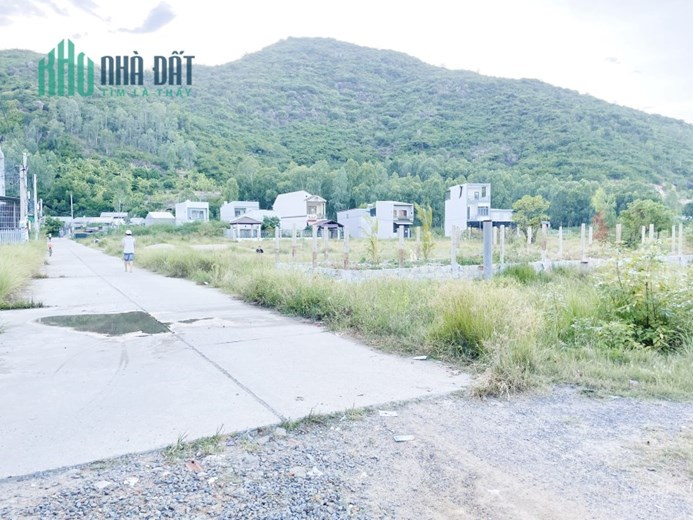 BÁN ĐẤT 2 MẶT THOÁNG VĨNH NGỌC NHA TRANG KHÁNH HÒA
