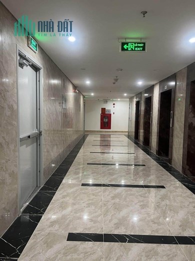 Chính chủ nhờ bán nhà hộ khẩu Cầu Giấy, chung cư đẹp , mặt đường lớn, 3ngủ 2vs, 95m2,chỉ 3tỷ4, sổ