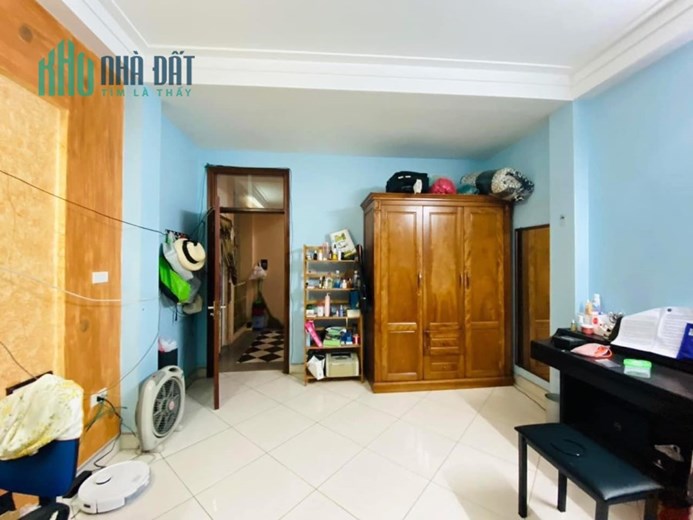 Bán nhà phố Tây Sơn 36m2 x 6T, MT 4m giá 5 tỷ