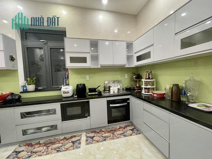 Bán biệt thự 2 mặt tiền tại Ngô Quyền Phường 6 Đà Lạt
