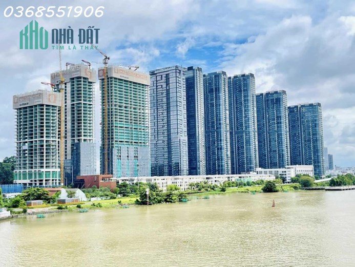 Căn 2PN Cuối cùng Vinhomes Golden River giá CĐT, 79m2 chỉ 10.8 Tỷ view LandMark