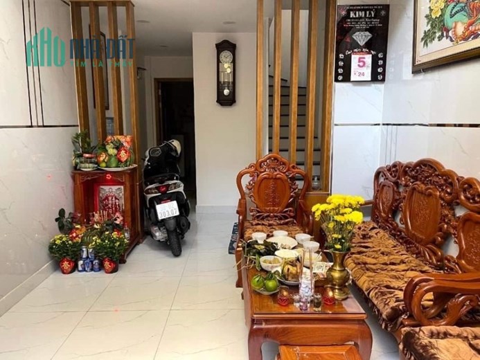 Hòa Hảo - Nguyễn Tri Phương Quận 10, 5 Tầng, 5PN, Kinh Doanh, Sổ Vuông