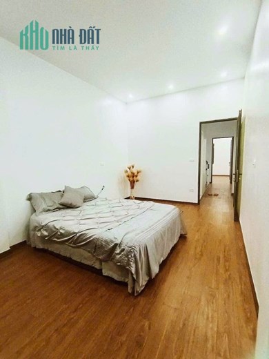 NHÀ ĐẸP ĐỘI CẤN , 5 TẦNG Ở NGAY , NỞ HẬU ,TRUNG TÂM BA ĐÌNH