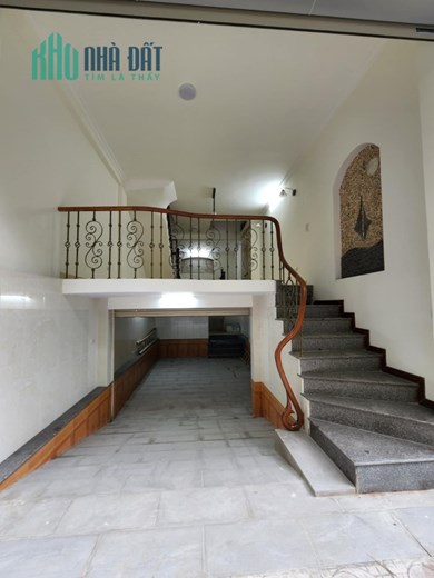 Bán nhà đường Nguyễn Xiển phân lô, ô tô tránh, ở - kinh doanh đỉnh, vỉa hè rộng