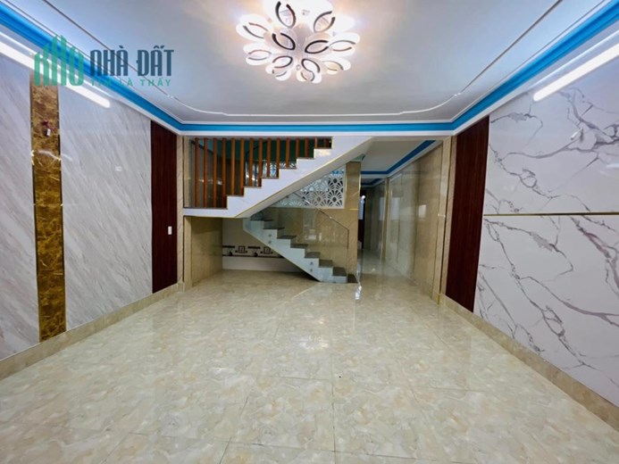 Bán nhà Huỳnh Văn Nghệ phường 12 QUẬN Gò Vấp, 3 tầng, Đường 2.5m, giá giảm còn 6.2 tỷ