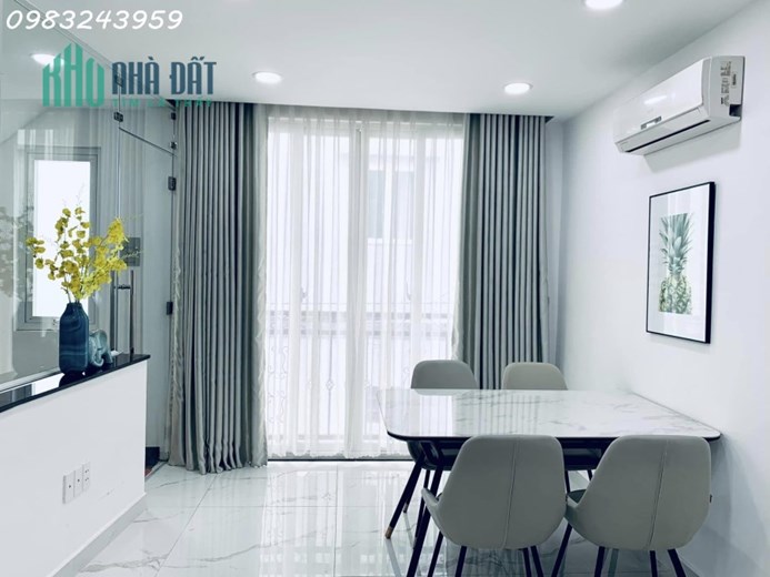 Kẹt tiền kinh doanh, bán gấp nhà Phạm Văn Hai, 4 tầng, 69m2, chỉ 9 tỷ 600