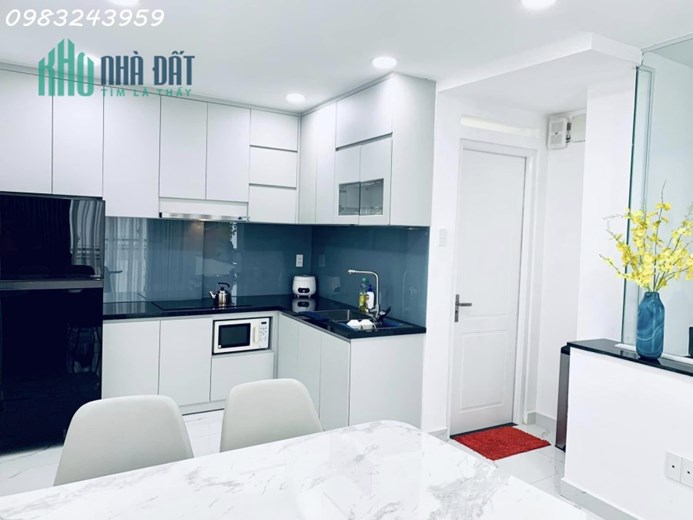 Kẹt tiền kinh doanh, bán gấp nhà Phạm Văn Hai, 4 tầng, 69m2, chỉ 9 tỷ 600