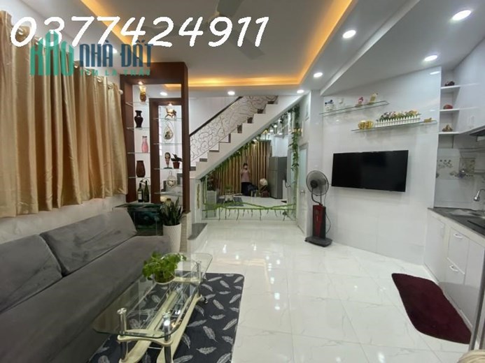 Bán nhà Lê Quang Định P5 Bình Thạnh, Nhà mới, 4 tầng, chỉ 3.95 tỷ