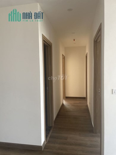 Căn góc 120m2 chung cư Berriver Long Biên- Chính chủ Bán hoặc cho thuê làm Văn phòng