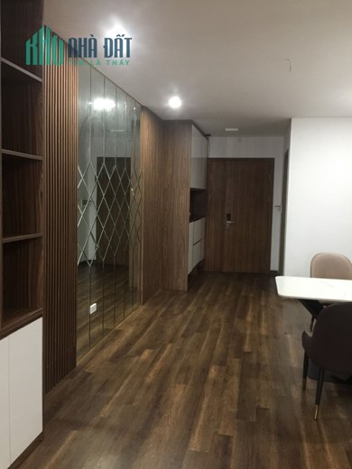 Cho thuê nhà Chung cư Viễn Đông Star