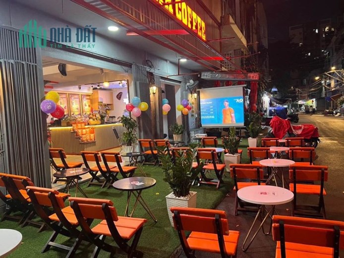Sang Quán cà phê rất đẹp góc 2 mặt tiền đường Nguyễn Kiệm và chợ Tân Sơn Nhất