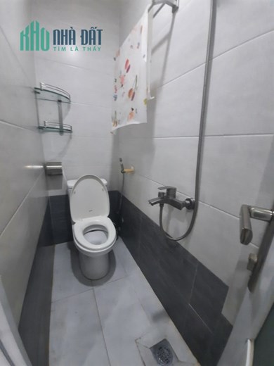 CHO THUÊ nguyên căn Sư Vạn Hạnh Quận 10 – Giá thuê 12 triệu/tháng 2PN 3WC có nội thất