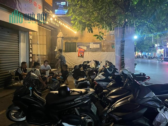SANG NHƯỢNG QUÁN CAFE MILANO Địa chỉ: 207 Tô Hiệu, Hải Phòng