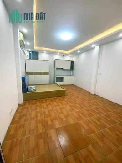 Bán Nhà Ngõ 488 Phố Trần Cung 52,5m2 x 4 tầng , 6 phòng ngủ khép kín , full nội thất, khách mua về