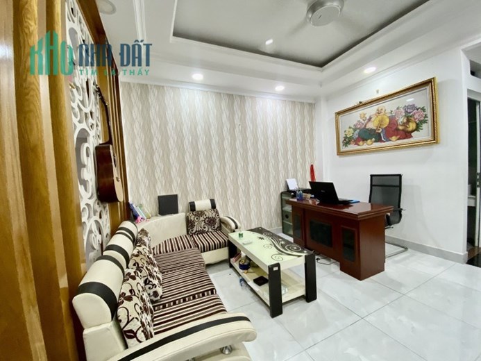 Bán Nhà HXH 4.1Mx14M 5Tầng Đường Phạm Văn Bạch Quận Tân Bình.